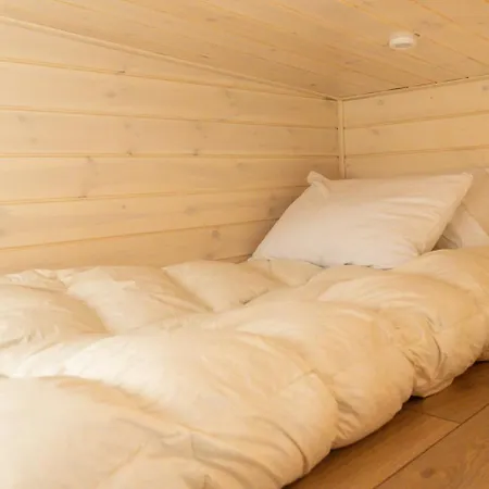 Isis Garden By Tiny Away 펜션 *