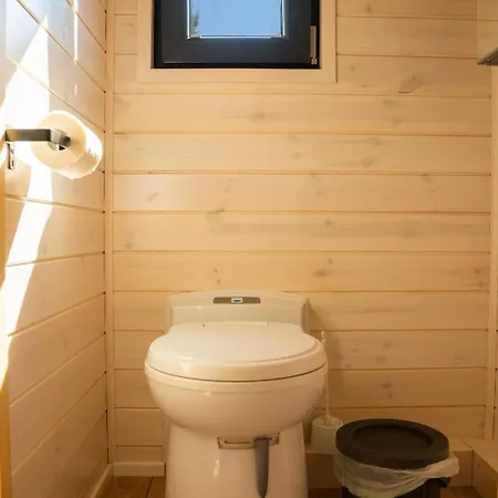 Isis Garden By Tiny Away 펜션 *